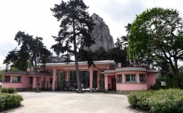 Entree-du-parc-zoologique-de-paris-Crédit  MARTIN BUREAU : AFP.jpg